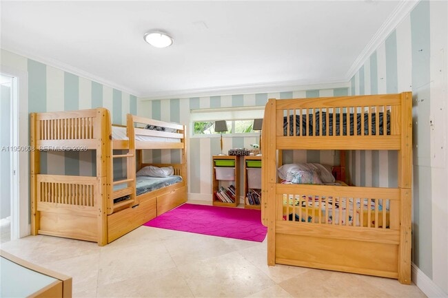 Building Photo - 12515 Palm Rd