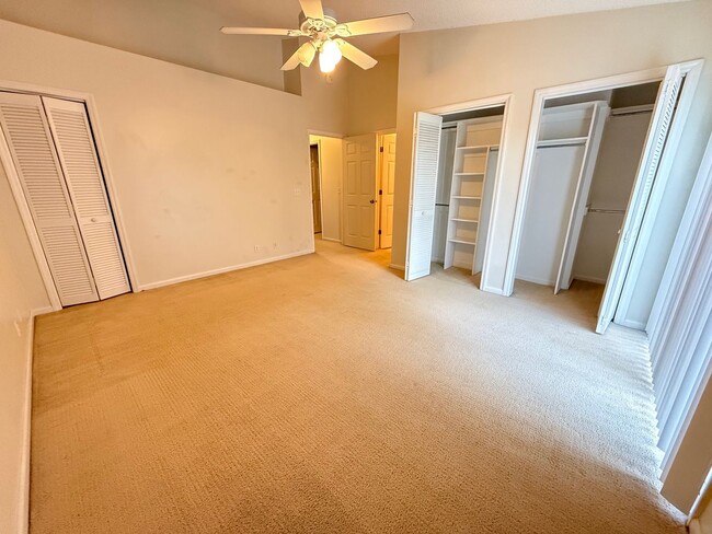 Building Photo - 150 Lakemont Dr