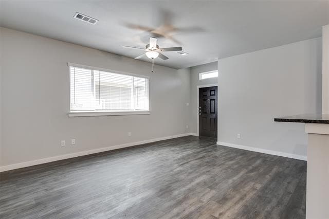 Building Photo - 612 Wheatfield Dr