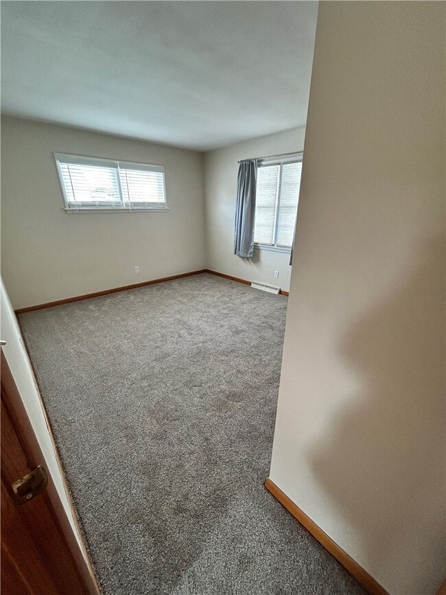 Building Photo - 1254 Charles St