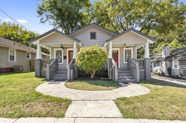 Building Photo - 822 Parkwood Ave