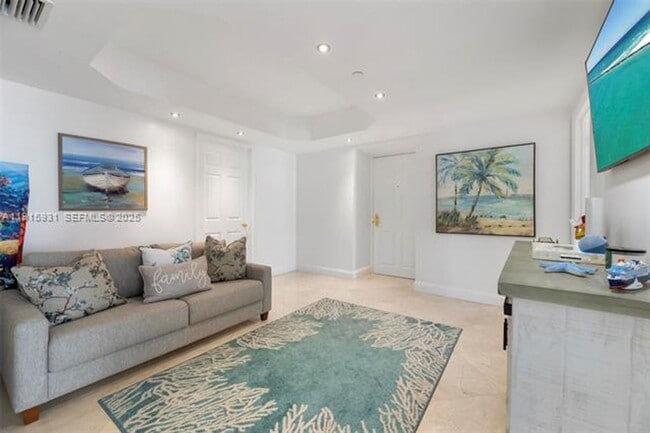 Building Photo - 18671 Collins Ave