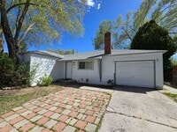 Building Photo - Charming 3 Bedroom Home with Bonus Living Space in Sparks