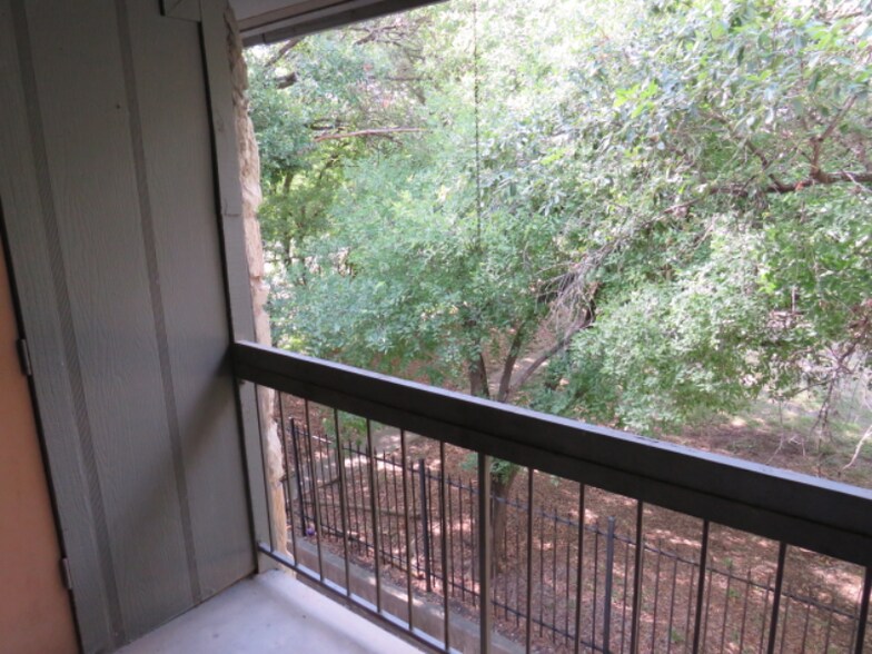 Building Photo - 3843 Barrington St