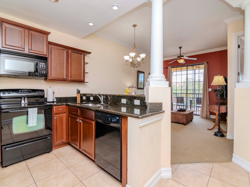 Building Photo - 13941 Clubhouse Dr