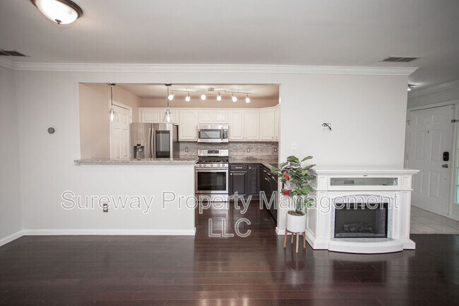 Building Photo - 606 Tanglewood Dr