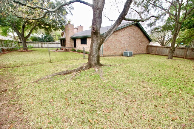 Building Photo - 3146 Wagon Trail Dr