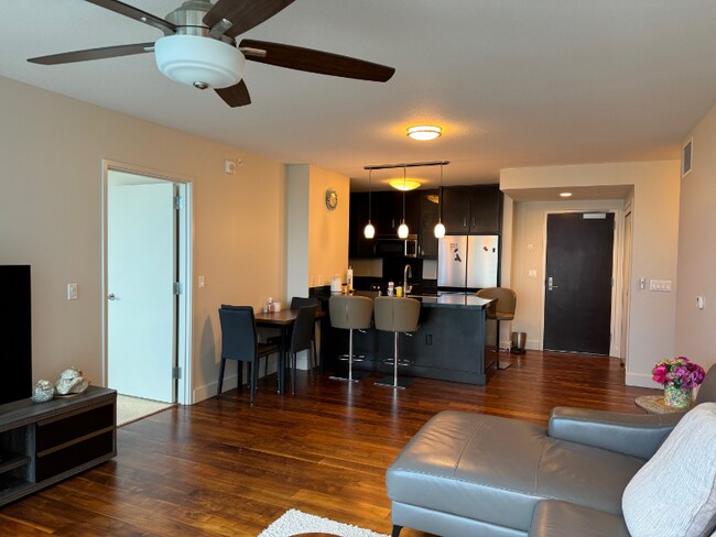 Building Photo - 1189 Waimanu St