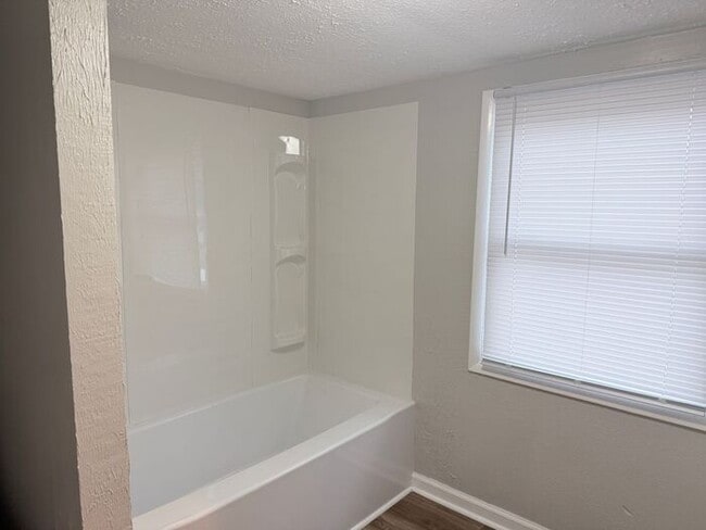 Building Photo - Newly Remolded 2 Bedroom Home on the Southside w/2 Car Detached Garage!