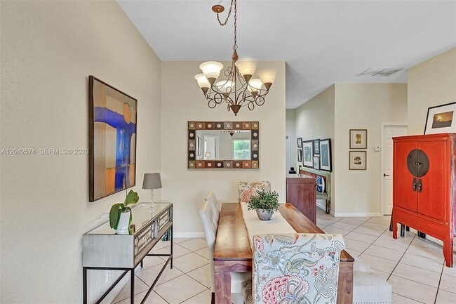 Building Photo - 3711 Falcon Ridge Cir