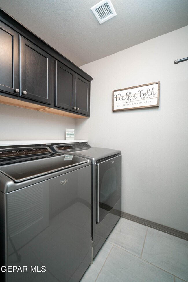 Building Photo - 11364 Bullseye St
