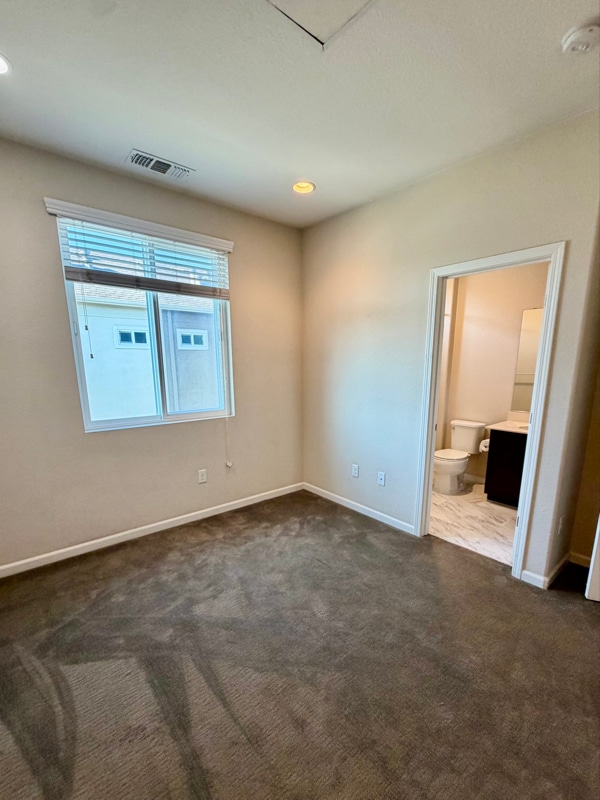 Building Photo - 142 Triggs Ln