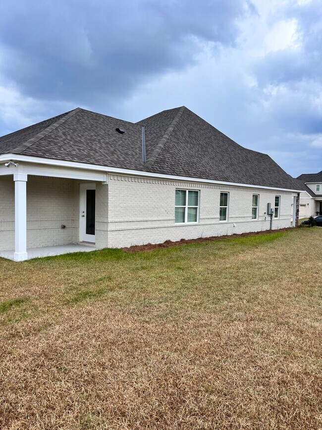 Building Photo - 101 Hunters Hill Wy