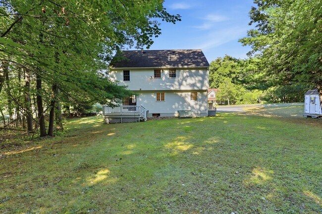Building Photo - 59 Crystal Ct