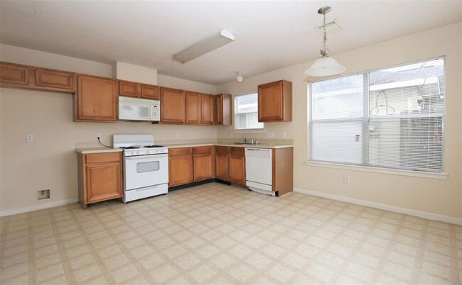 Building Photo - 1431 Penny Royal Ct