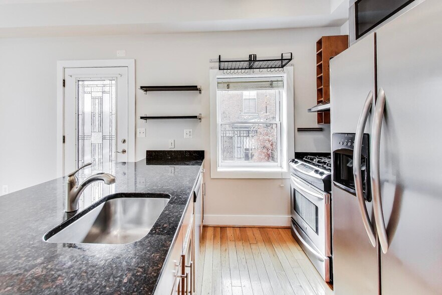 Building Photo - 500 M St NW