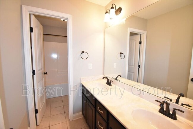 Building Photo - 8608 Matchpoint Ct