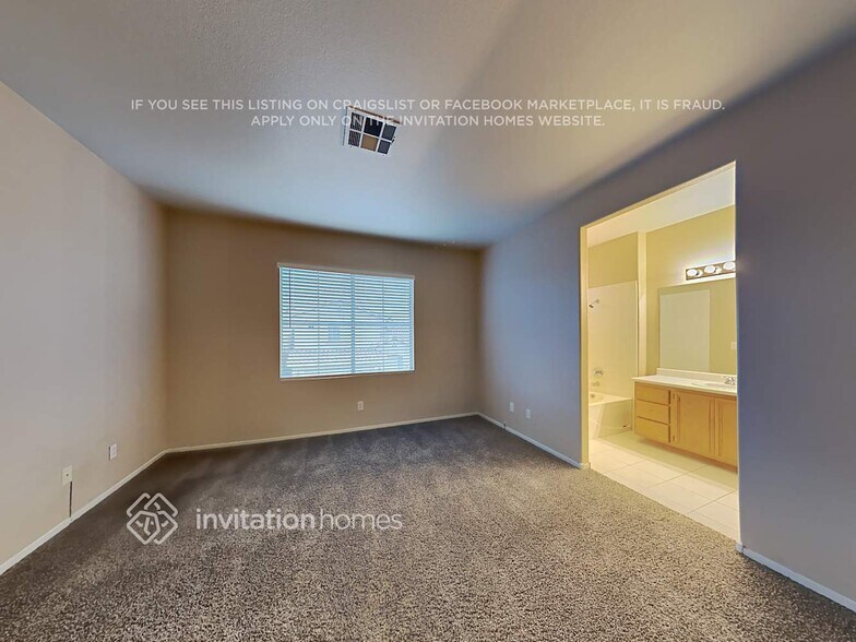 Building Photo - 942 Veranda View Ave