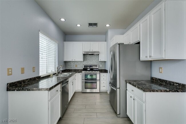 Building Photo - 1555 Homeward Cloud Ave