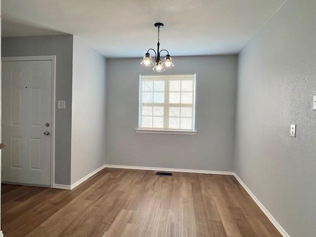 Building Photo - 327 S 4th St