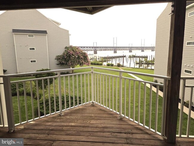 Building Photo - 12 Owens Landing Ct