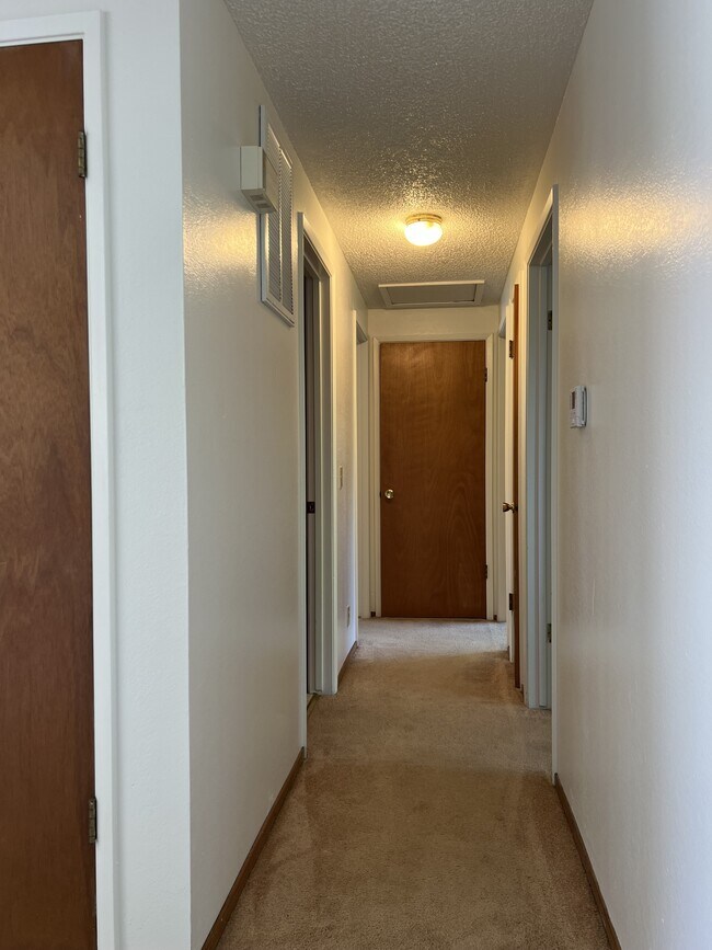 Building Photo - 3110 Janes Rd