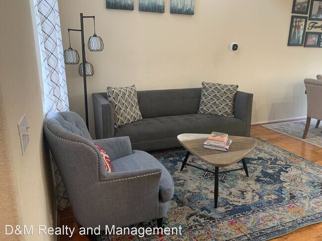 Building Photo - 3 br, 2.5 bath House - 11161 Caminito Arcada