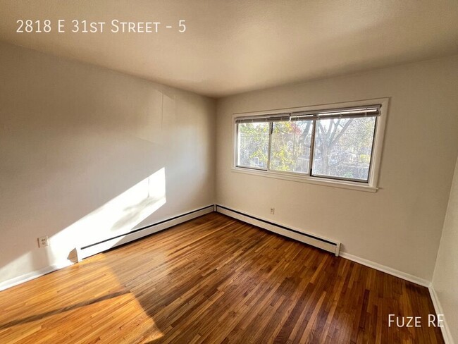 Building Photo - **Move In Special!** Spacious 2-Bedroom Up...