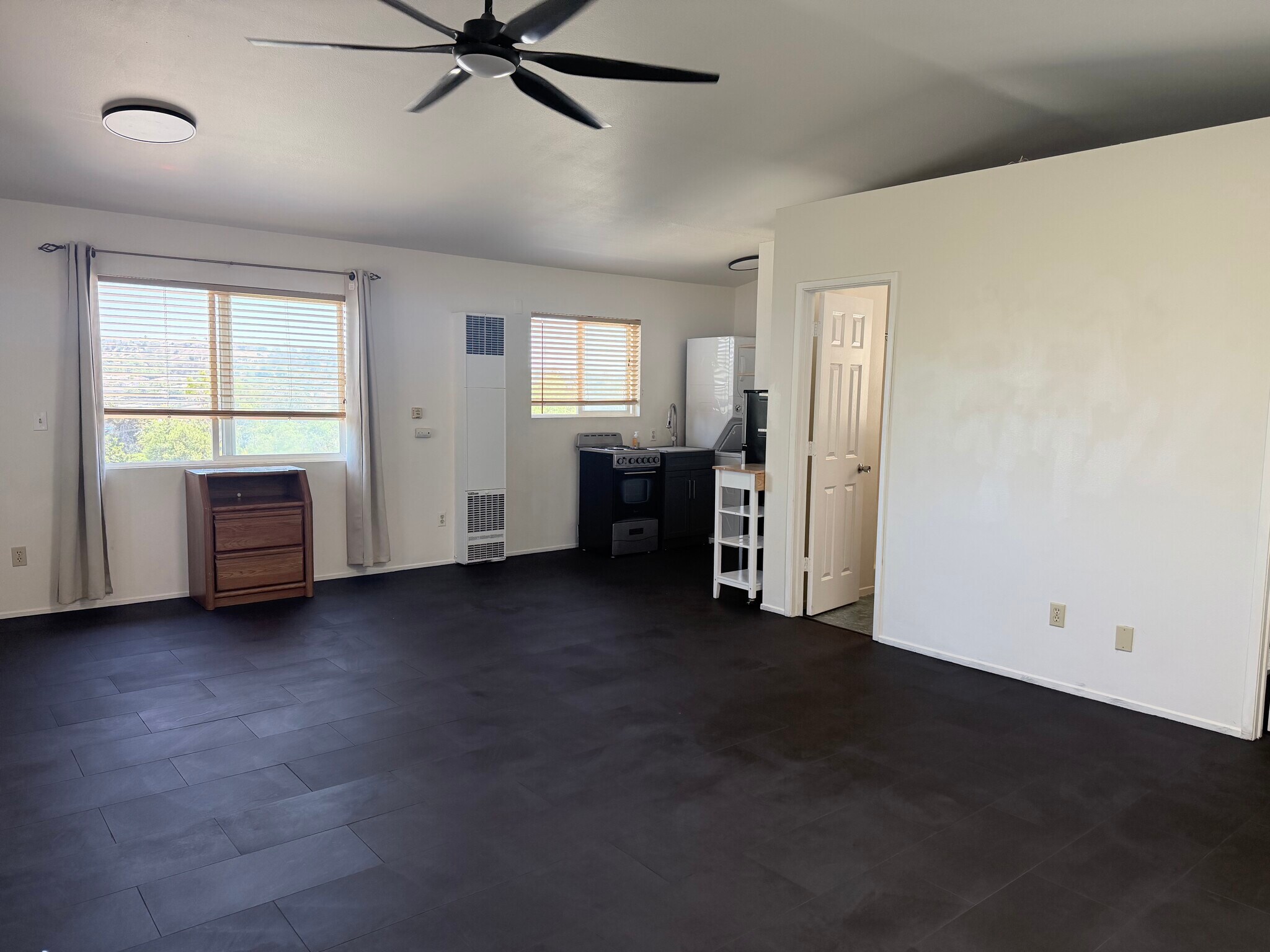 Main space - 572 Plumosa Ave