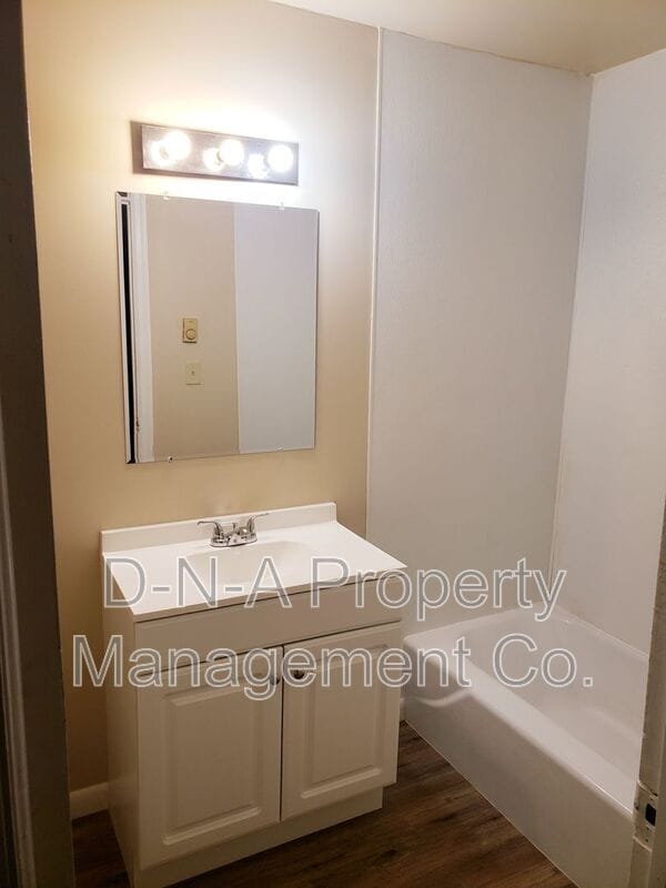 Building Photo - 3910 PA-447