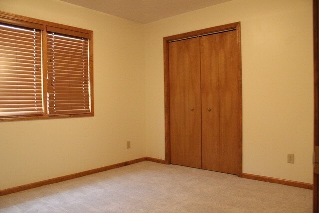 Building Photo - 3 bed 2 bath in Ogden