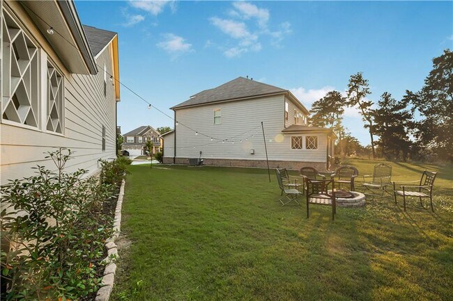 Building Photo - 3185 Andover Trl