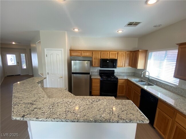 Building Photo - 2754 Grande Valley Dr