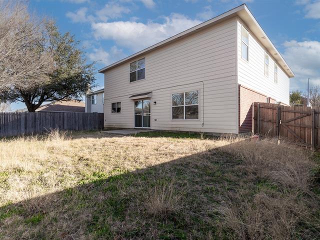 Building Photo - 4901 Thorn Hollow Dr