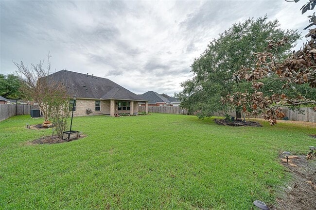 Building Photo - 14418 Chartley Falls Dr