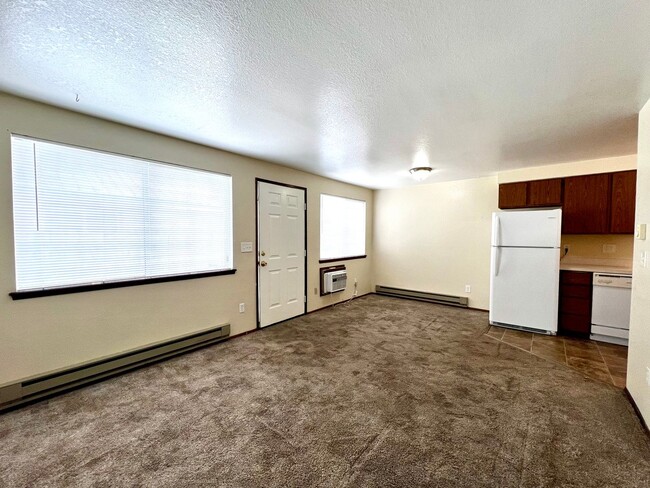 Building Photo - 1316 Garfield Ave