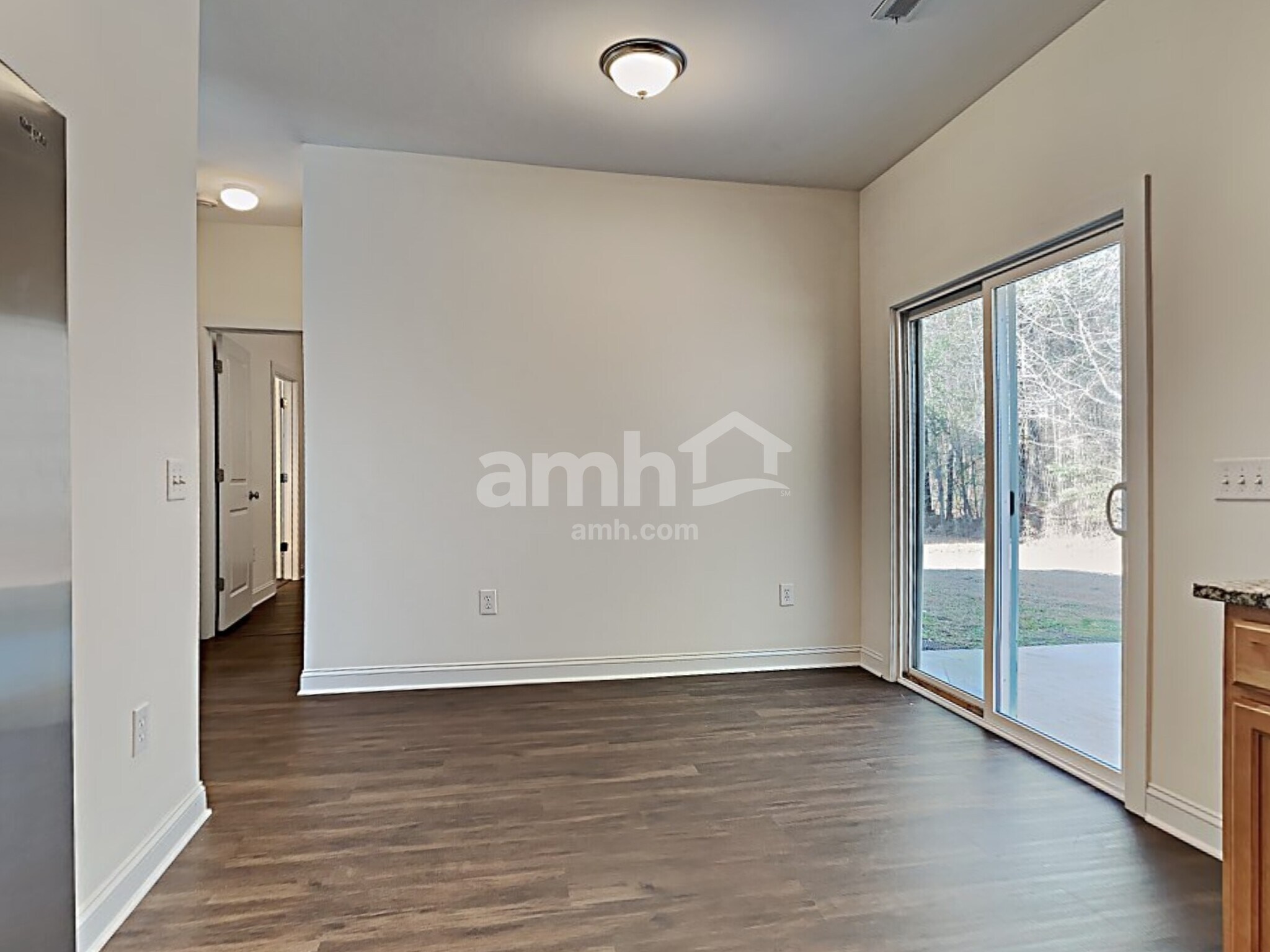 Building Photo - 423 Sablewood Dr