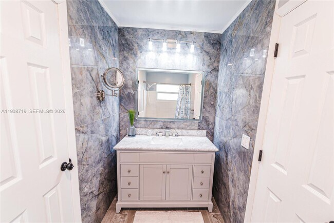 Building Photo - 8107 NW 74th Ave