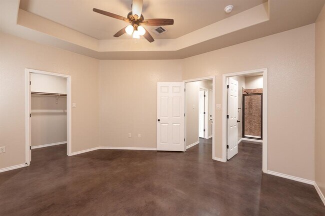 Building Photo - 424 Jack Rabbit Ln