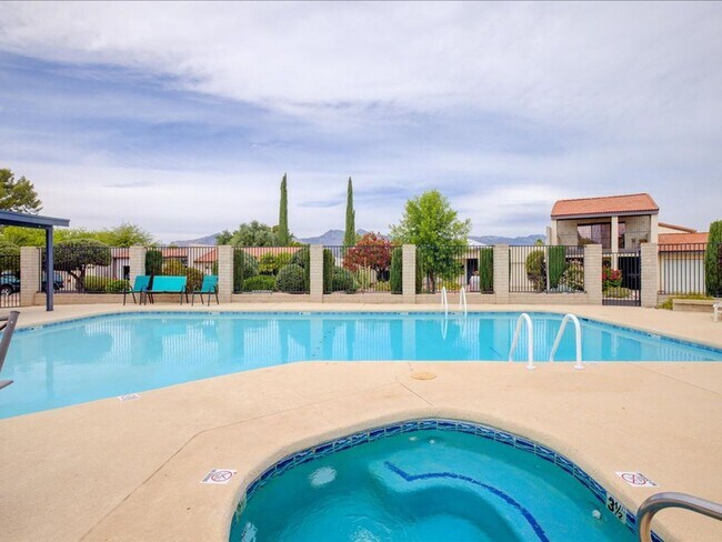 Building Photo - Scenic Living at Dorado Golf Course; 3 Bedroom 2 Bathroom