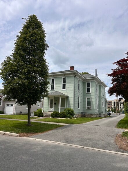 Building Photo - 214 E Lima St