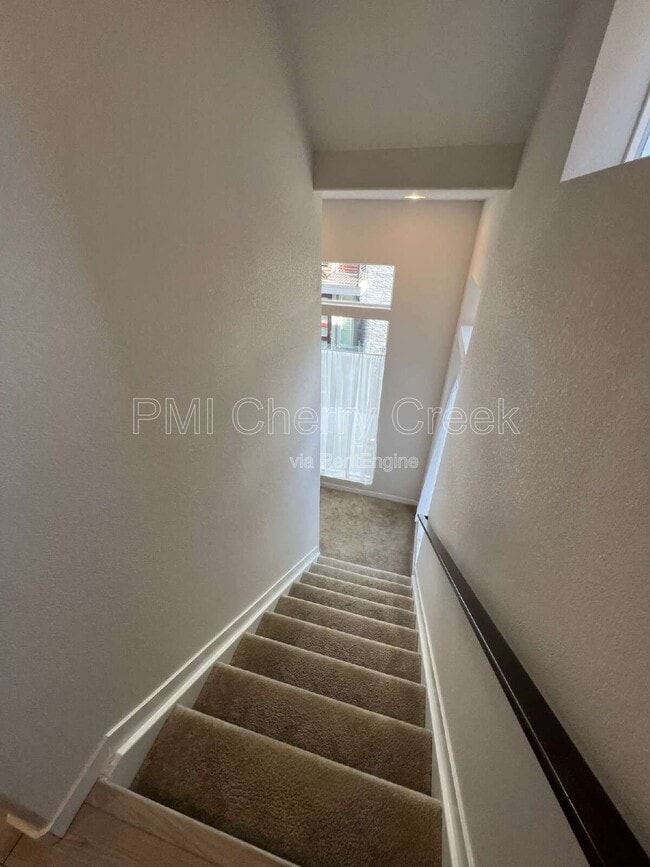Building Photo - 15839 E Broncos Pl