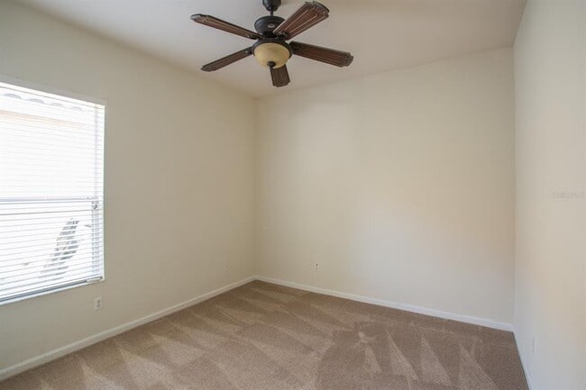 Building Photo - 3876 Shoreview Dr