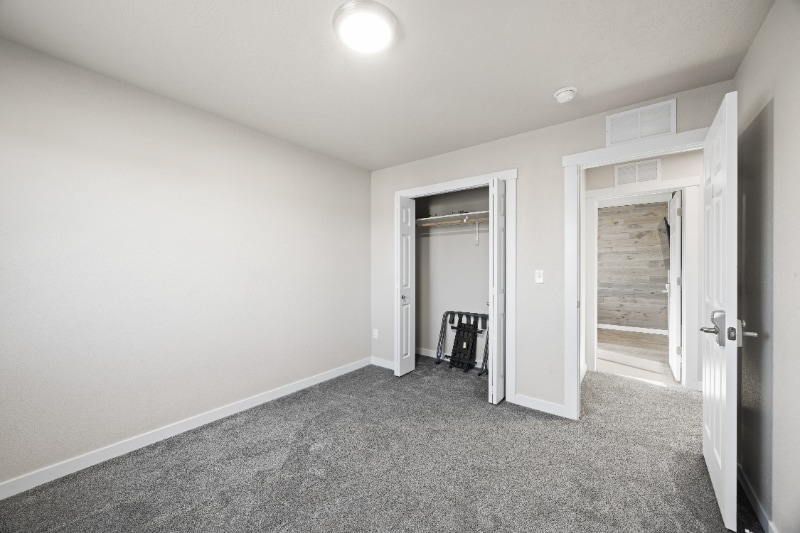 Building Photo - 15335 Stovall Ave