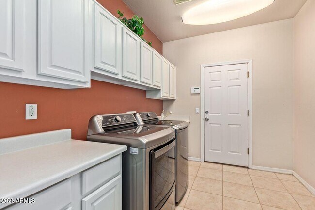 Building Photo - 15152 E Westridge Dr