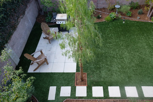 Rear yard patio 2 overhead - 1417 Ellsmere Ave