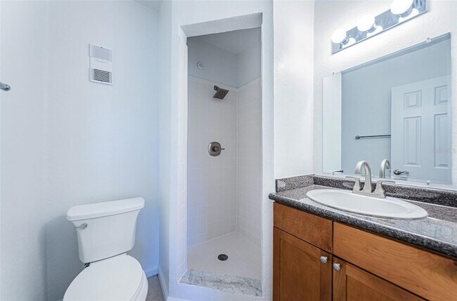 Building Photo - 251 Pompano Dr SE