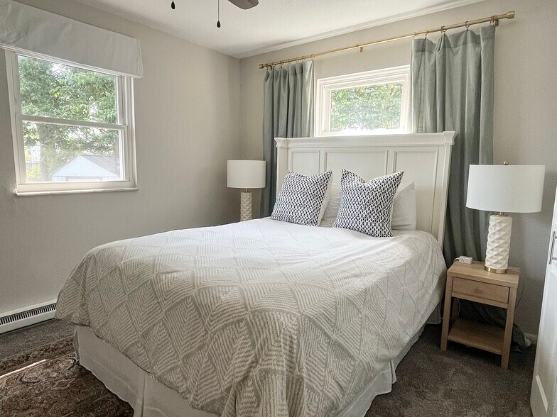 Building Photo - 10925 Otsego St