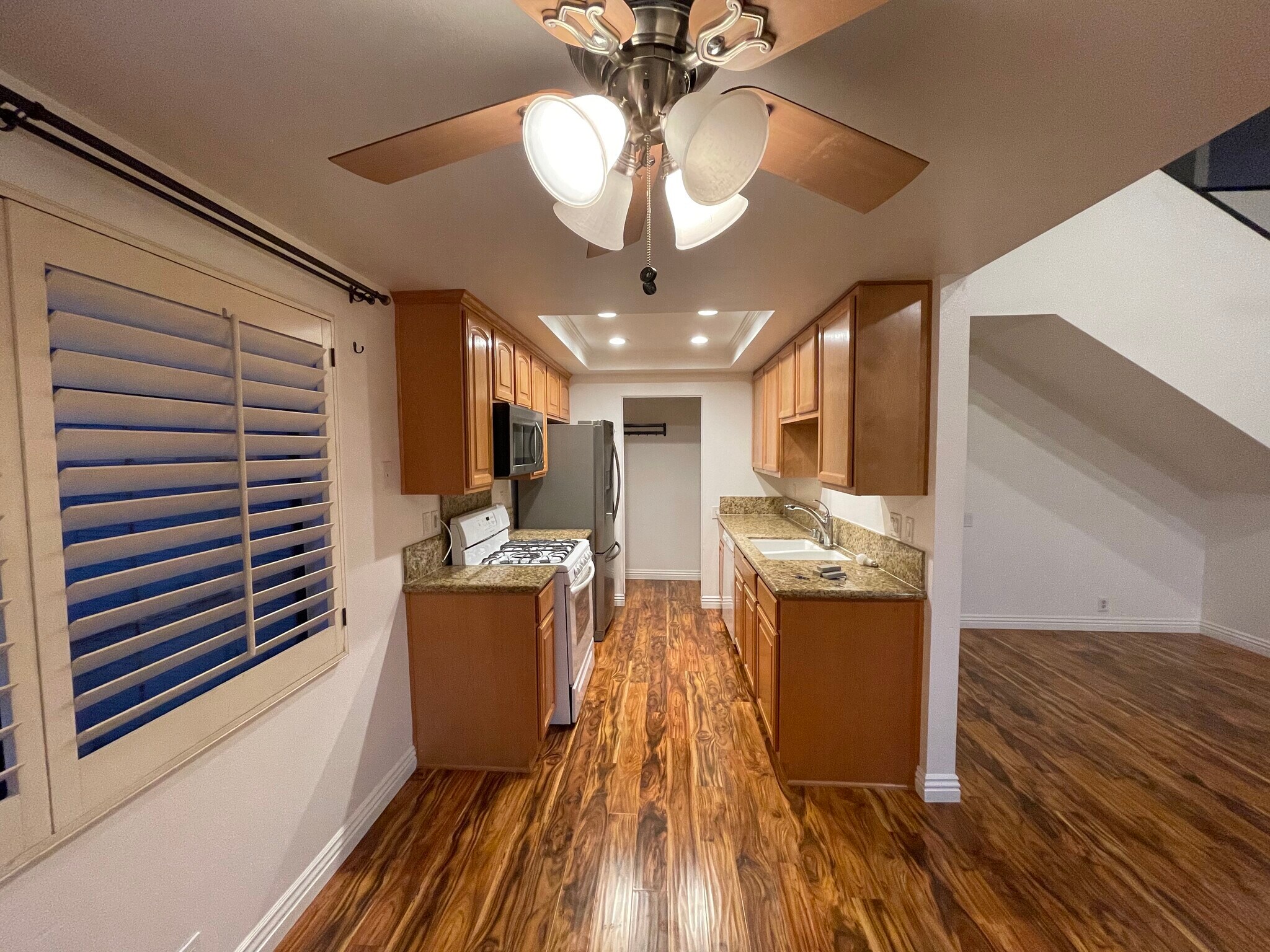 Building Photo - 305 Coral Reef Dr