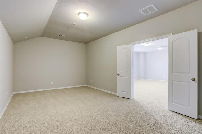 Building Photo - 17322 Legend Creek Ct